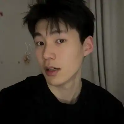 黄坤德